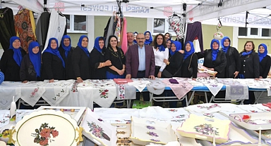 Balıkesir Valisi İsmail Ustaoğlu, Karesi Davutlar'da Köy Hayrına Katıldı