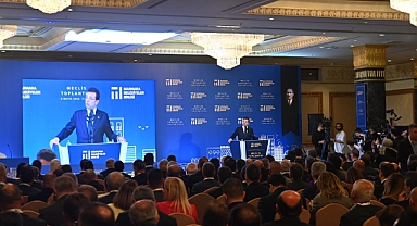 Balıkesirli Belediye Başkanları Marmara Bölgesi Belediyeler Birliği Toplantısı'na Katıldı