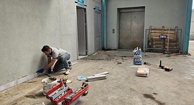 Bandırma Belediyesi'nden Kapalı Pazaryeri Mescidinde Bakım ve Onarım Çalışmaları