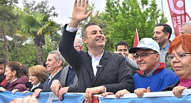 Emekçinin Başkanı Ahmet Akın