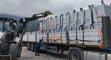 Erdek Belediyesi, Hijyen ve Çevre Dostu Çöp Konteynerleriyle Şehri Daha Yaşanabilir Hale Getiriyor