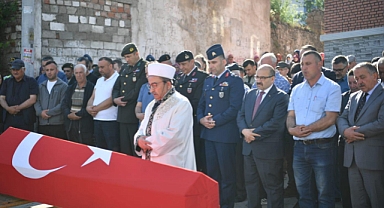 Vali İsmail Ustaoğlu, Kıbrıs Gazisi Ahmet Çavdar’ın Cenaze Törenine Katıldı