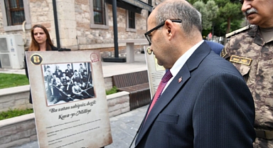 Vali Ustaoğlu, Kuvâ-yi Millîye Fotoğraf Sergisini Ziyaret Etti
