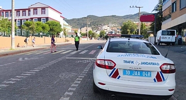  Balıkesir'de 222 Araç Kontrol Edildi, 3 Araç Trafikten Men Edildi