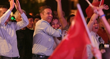 Balıkesir’de Milli Takım Sevinci Sokakları Sarstı