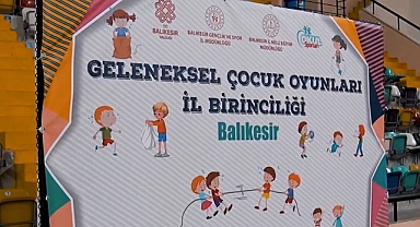 Balıkesir'de Okul Sporları Geleneksel Çocuk Oyunları İl Birinciliği Heyecanı