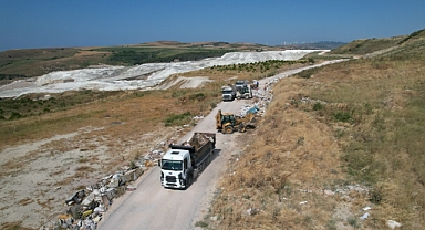 Bandırma Belediyesi, Levent'i Dut Liman'a Bağlayan Yolda Temizlik Çalışmalarına Devam Ediyor
