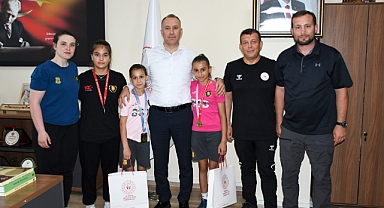 Başarılı Judo Sporcuları İl Müdürünü Ziyaret Etti