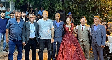 Başkan Lapanta, Büyükfındık Mahallesinde Nişan Merasimine Katıldı