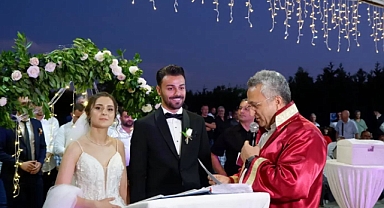 Başkan Semizel, Genç Çiftin Mutluluğuna Ortak Oldu