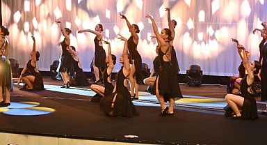 Can Bale Kursu 23. Yıl Sonu Resitaliyle Göz Kamaştırdı