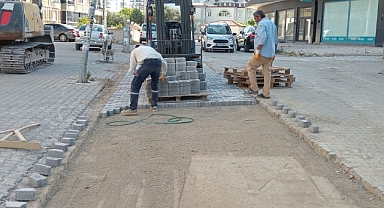 Edremit Belediyesi, Kadıköy Mahallesi'nde Yol Düzenleme Çalışmalarına Devam Ediyor