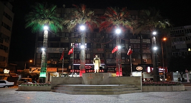 Edremit Cumhuriyet Meydanın Yeni Yüzü