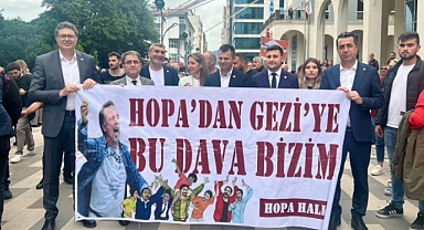 Ensar Aytekin, Metin Lokumcu'nun Ölüm Yıl Dönümünde Hopa'da Anma Törenine Katıldı