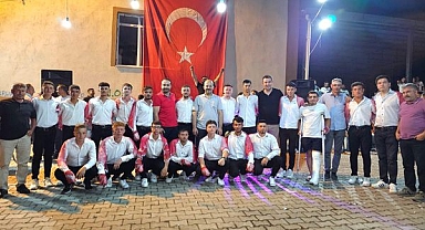 İvrindi Belediye Başkanı Önder Lapanta, Bozören Mahallesinde Asker Eğlencesine Katıldı