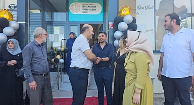 İvrindi'de Kişisel Gelişim Kursu Açıldı