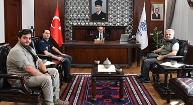 Orman Bölge Müdürlüğü Yangınla Mücadele Şube Müdürü İsmail Şahin, Vali İsmail Ustaoğlu’nu Ziyaret Etti