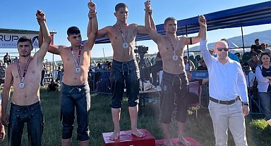 Sındırgılı Pehlivan Sualp Yılmaz Akhisar’da İkinci Oldu