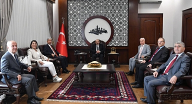 Türkiye Emekli Astsubaylar Derneği Genel Başkanı Hamza Dürgen, Vali İsmail Ustaoğlu’nu Ziyaret Etti