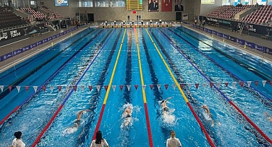 Türkiye Yüzme Federasyonu 10 Yaş Ulusal Gelişim Projesi Müsabakaları Balıkesir'de Gerçekleşti
