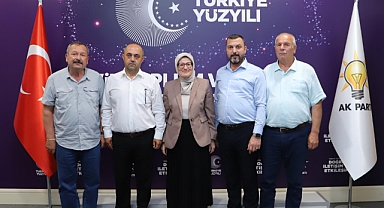 Vekil Uygur, AK Parti Genel Merkezi'nde Ziraat Odası Başkanları Ağırladı