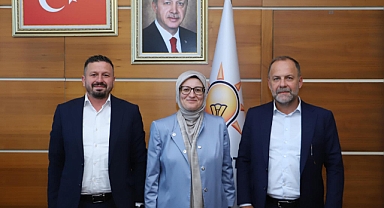 AK Parti Balıkesir İl Başkanı Mehmet Aydemir'den Belgin Uygur’a Ziyaret