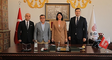 Altıeylül Belediye Başkanı Hakan Şehirli, Edirne Belediye Başkanı Filiz Gencan Akın'ı Ziyaret Etti