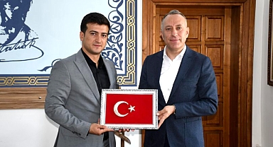 Balıkesir Gençlik ve Spor İl Müdürü Adem Özalp’ten Dursunbey Kaymakamı Çetin’e Ziyaret