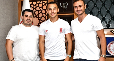 Balıkesirspor, Genç Yetenek Emir Dede'yi Kadrosuna Kattı