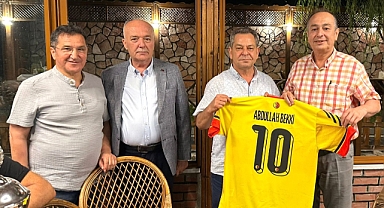 Balıkesirspor Yönetimi Dursunbey’de Çeşitli Temaslarda Bulundu