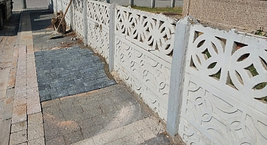 Bandırma Belediyesi Fen İşleri Müdürlüğü Parke Tamir Çalışmalarını Sürdürüyor