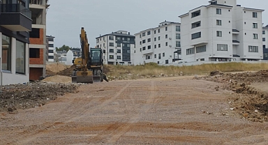 Bandırma Belediyesi Yeni Mahalle’de Yol Açım ve Tesviye Çalışmalarına Başladı