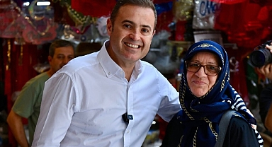 Başkan Ahmet Akın, Aşure Hayrına Katıldı ve Esnafla Buluştu