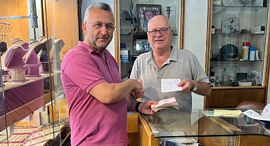 Başkan Semizel, Maaşını Öğrencilere Bağışladı