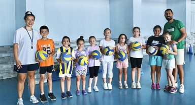 Burhaniye Belediyesi'nden 600 Çocuğa Yaz Kursu