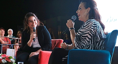 Burhaniye'de Nostaljik Sinema Gecesi: Perihan Savaş İzleyicilerle Buluştu