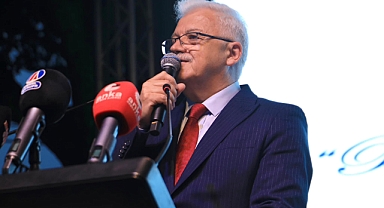 Burhaniye Kitap Fuarı Coşkuyla Açıldı: Edebiyatın ve Sanatın Kalbi Burhaniye'de Atıyor