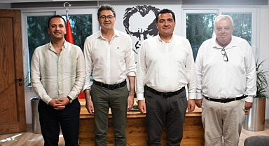 CHP’li Aytekin İzmir’de Belediyeleri Ziyaret Etti