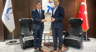 Çin Başkonsolosluğu Ticaret Konsolosu Mr. Meng Fanwei'den Balıkesir Ticaret Odası'na Ziyaret