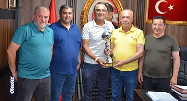 Dursunbey Belediyespor, Başkan Ramazan Bahçavan'ı Ziyaret Etti