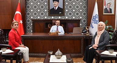 Hüsne Betül Özdüzen Teker, Vali İsmail Ustaoğlu'nu Ziyaret Etti