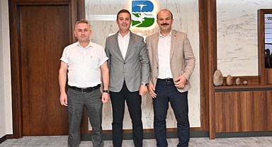 İvrindi Belediye Başkanı Önder Lapanta, Balıkesir Büyükşehir Belediye Başkanı Ahmet Akın'ı Ziyaret Etti