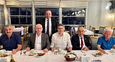 İzmir'de Balıkesirlilerden Birlik ve Dayanışma Gecesi