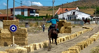 Karesi'de Atlı Okçuluk İl Eleme Müsabakaları Gerçekleşti