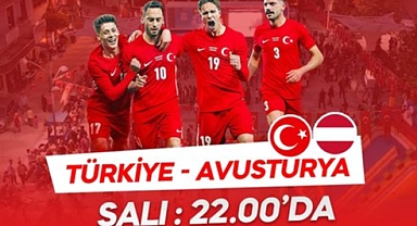 Sındırgı Belediyesi, EURO 2024 Coşkusunu Cumhuriyet Meydanı’nda Yaşatıyor