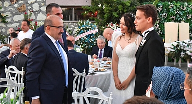 Vali İsmail Ustaoğlu, Metehan ve Tuğçe'nin Düğün Törenine Katıldı