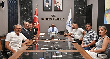 Vali İsmail Ustaoğlu Muhtarlarla Bir Araya Geldi