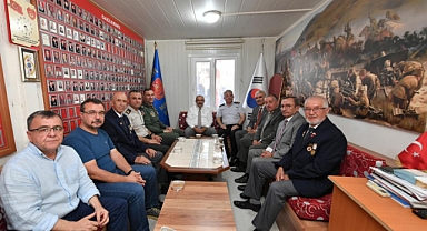 Vali İsmail Ustaoğlu, Türkiye Muharip Gaziler Derneği’nin Aşure Etkinliğine Katıldı