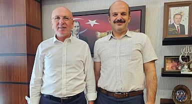 Vekil Ok, İYİ Parti’li Belediye Başkanı Önder Lapanta’yı Gazi Meclis’te Ağırladı