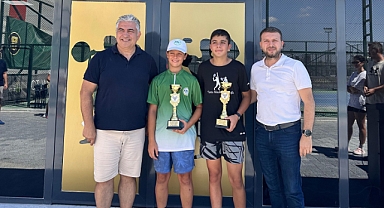 Ali Hikmet Paşa Spor Tesisleri’nde 72 Tenisçi Kıyasıya Yarıştı